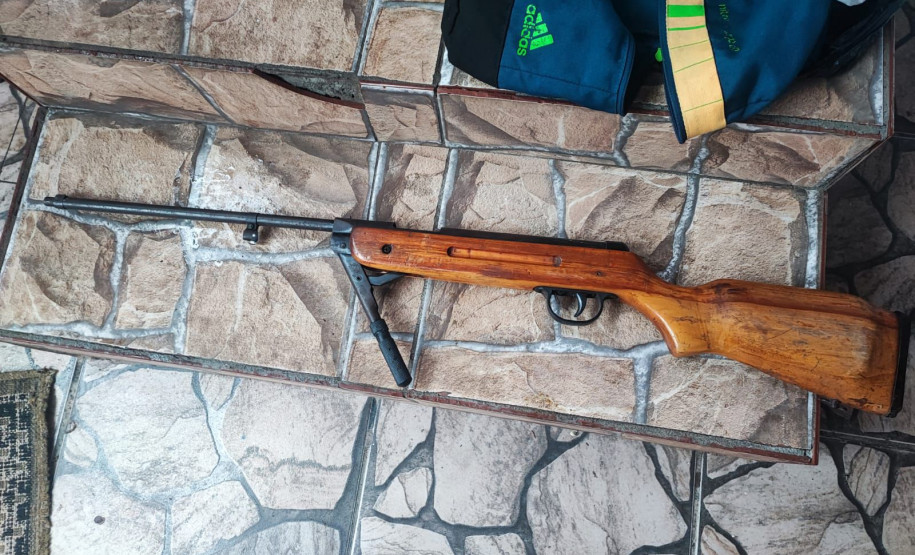 Operação integrada prende 25 pessoas suspeitas de integrar grupo criminoso no Alto Boqueirão, em Curitiba