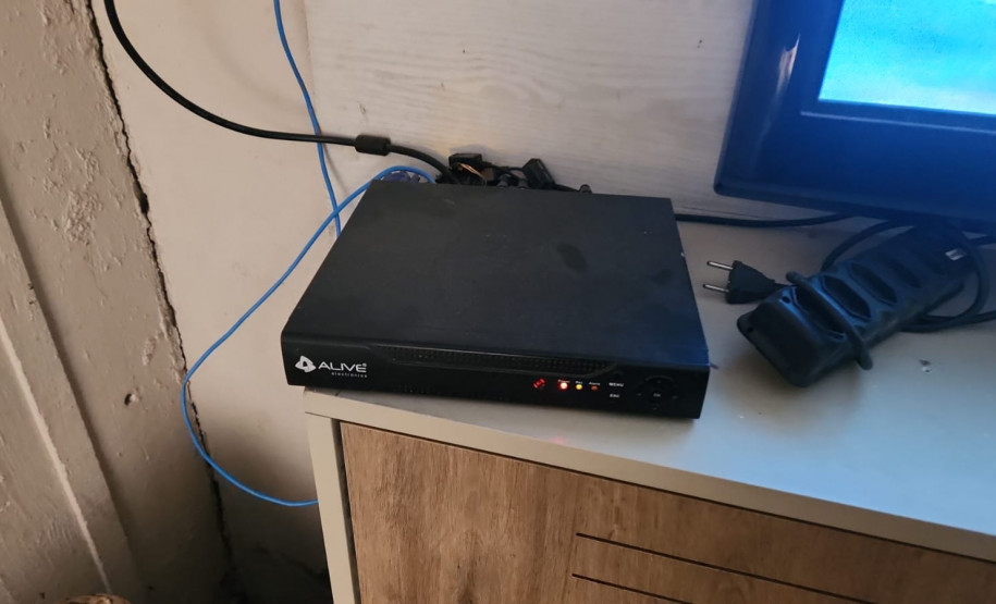 Operação integrada prende 25 pessoas suspeitas de integrar grupo criminoso no Alto Boqueirão, em Curitiba