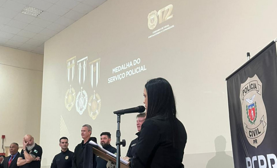 PCPR homenageia 72 servidores com Medalhas de Serviço Policial em Ponta Grossa
