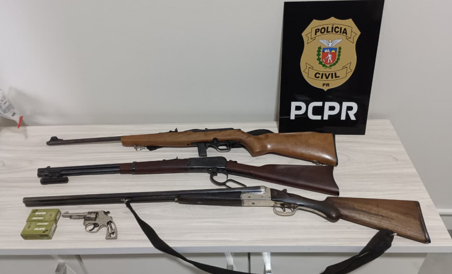 PCPR prende homem em flagrante por posse ilegal de arma de fogo e apreende 4 armas em Rondon