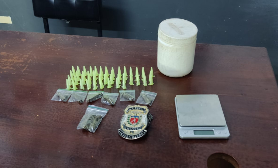 PCPR prende duas pessoas por tráfico de drogas em Colombo