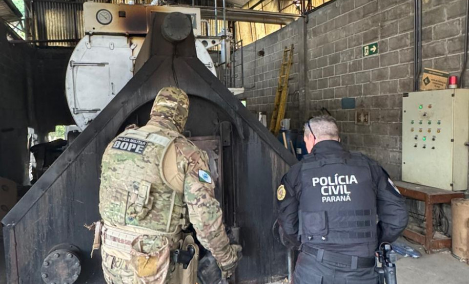 PCPR e PMPR incineram mais de uma tonelada de cocaína em Curitiba e Araucária