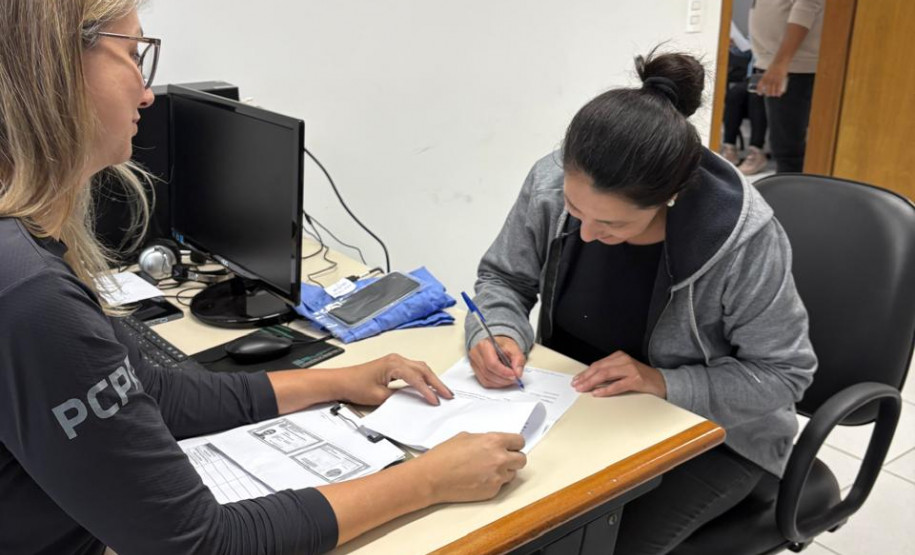 PCPR restitui 41 celulares que recuperados pelo projeto RecuperaCel em Paranaguá