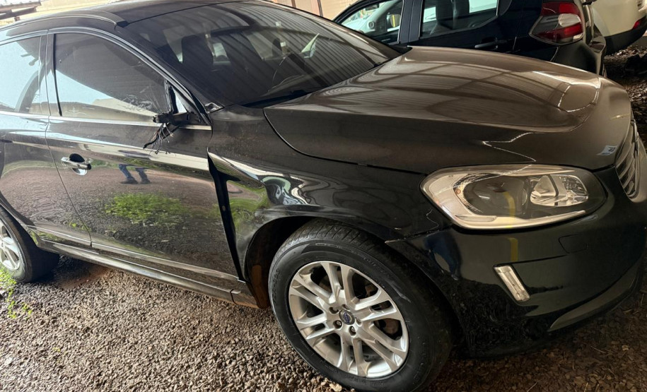 PCPR apreende veículo envolvido em acidente ocorrido na BR-277