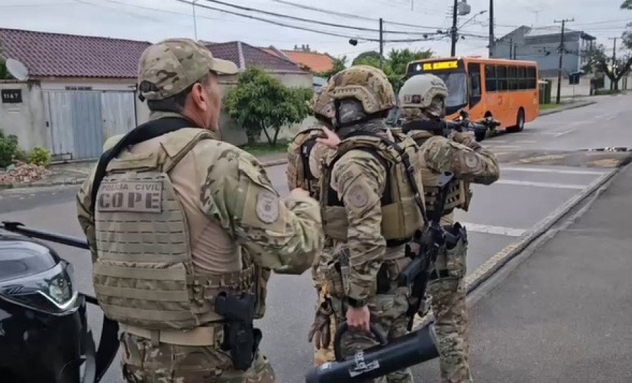 PCPR prende homem por comércio ilegal de armas em operação conjunta com a PCRJ