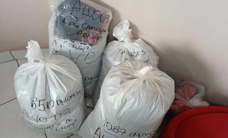 PCPR apreende materiais que seriam utilizados na falsificação de bonés em Apucarana