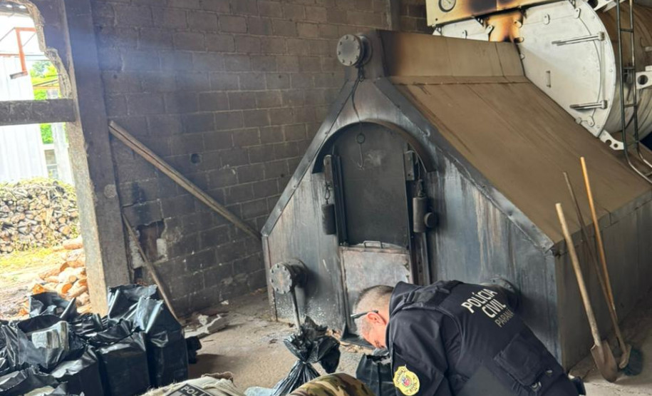 PCPR e PMPR incineram mais de uma tonelada de cocaína em Curitiba e Araucária