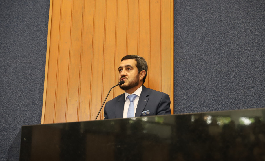 PCPR homenageia 62 servidores com Medalhas de Serviço Policial em São José dos Pinhais