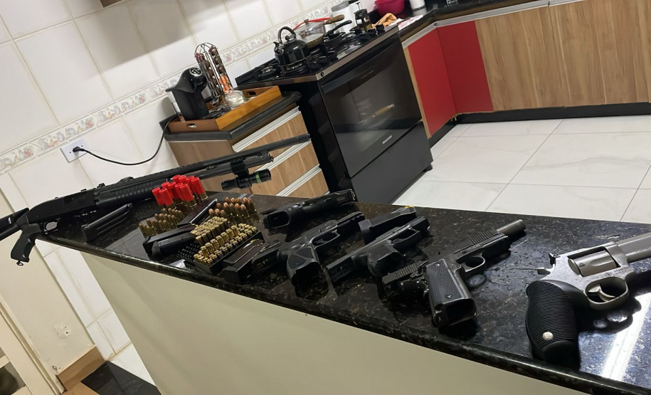 PCPR prende seis pessoas em operação contra suspeitos de roubo de US$ 210 mil em Londrina