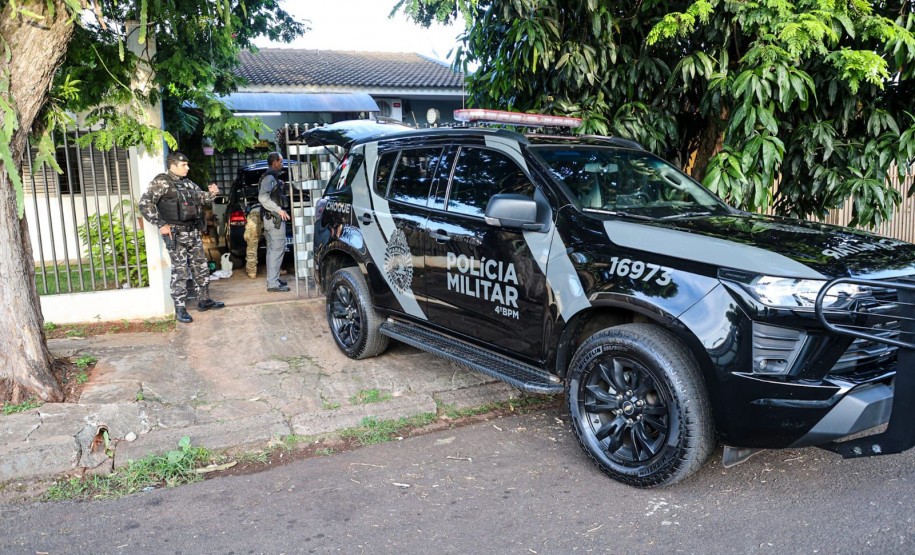 Polícias do Paraná prendem 25 integrantes de organização que movimentava 1,5 tonelada de drogas por mês