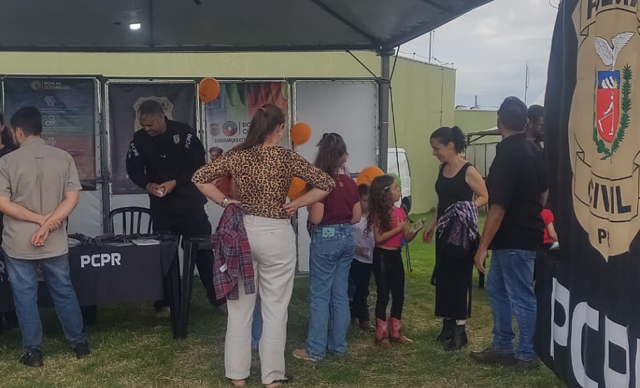 PCPR na Comunidade atende mais de 1,5 mil pessoas em Carambeí