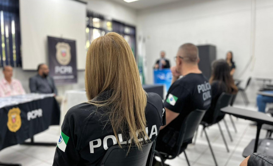 PCPR restitui aos reais proprietários 40 celulares recuperados em Apucarana