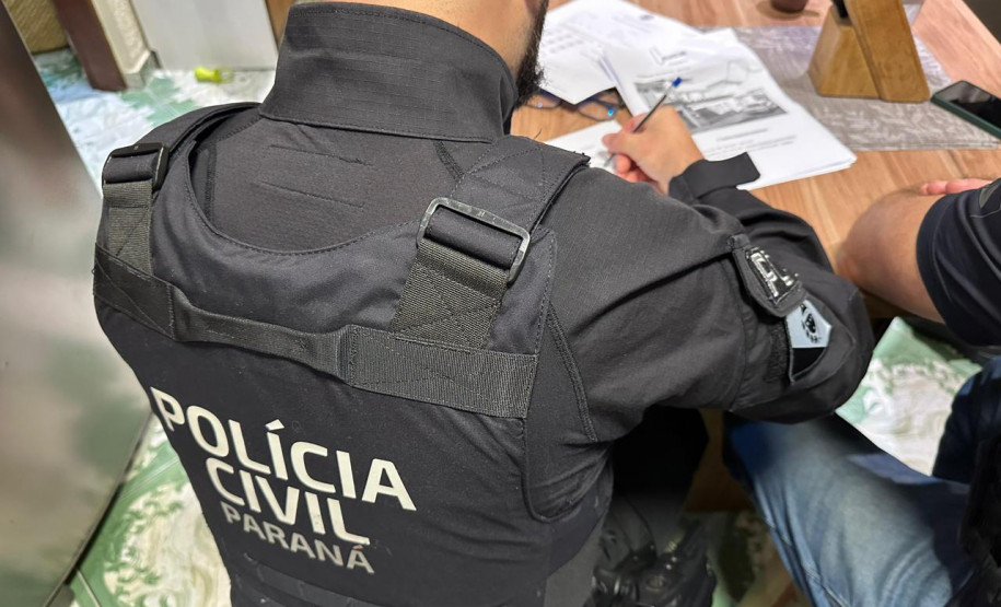 PCPR prende 28 pessoas em operação contra organização que movimentou R$ 9 milhões com golpes
