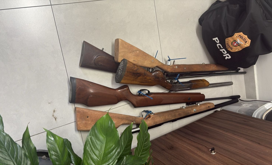 PCPR prende quatro pessoas e apreende diversos itens durante operação em Cascavel