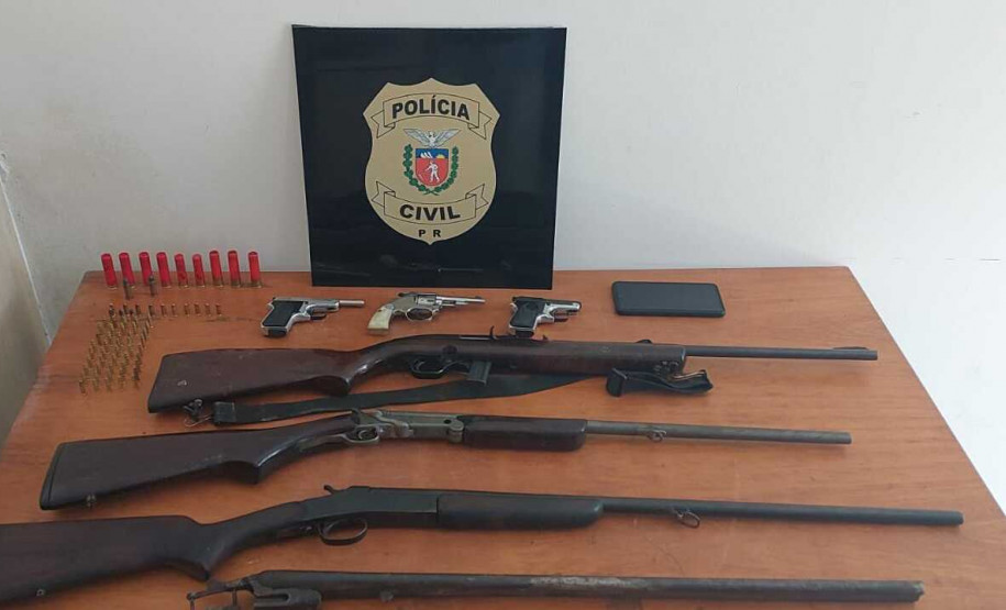 PCPR prende homem e apreende armas em Adrianópolis