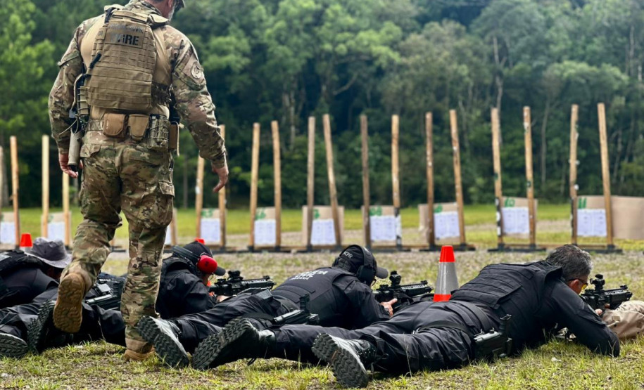 PCPR prepara servidores para o uso de fuzis durante o Verão Maior Paraná