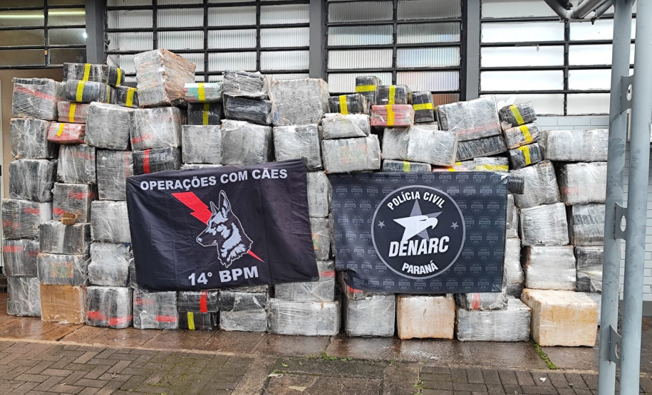 PCPR e PMPR apreendem mais de 4 toneladas de maconha em São Miguel do Iguaçu