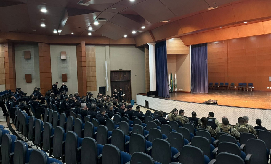 PCPR prende 56 pessoas durante megaoperação contra organização criminosa no Paraná