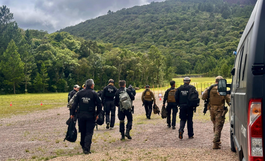 PCPR prepara servidores para o uso de fuzis durante o Verão Maior Paraná