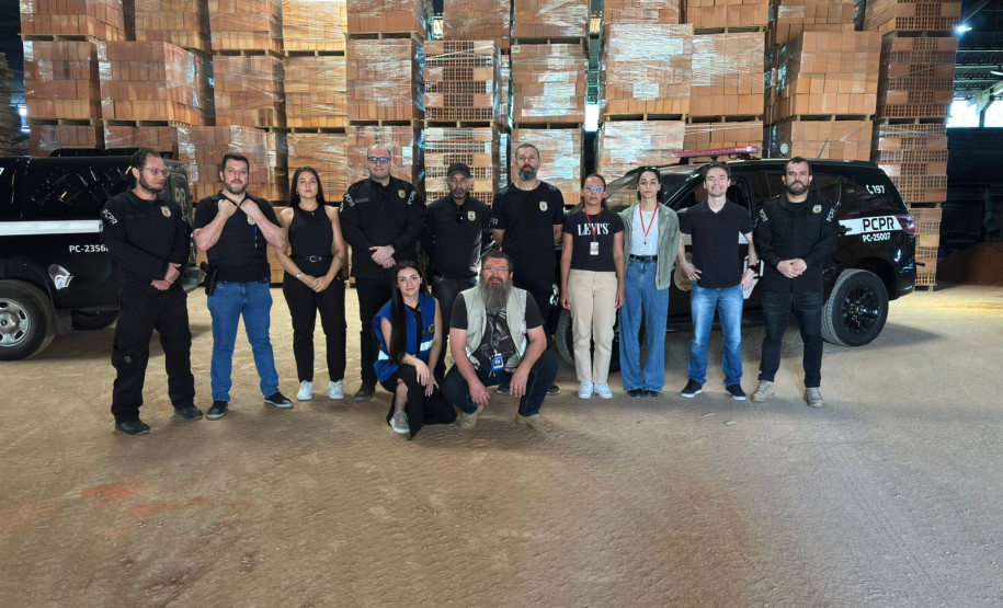 PCPR incinera 114 quilos de drogas apreendidas em Araucária