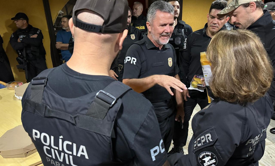 Polícias do Paraná desencadeiam operação no Litoral e prendem 40 pessoas
