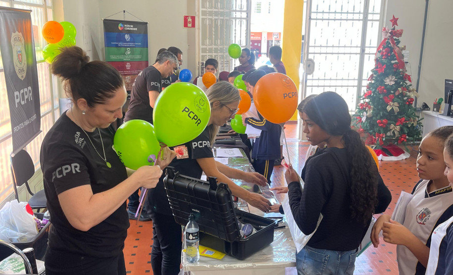 PCPR na Comunidade atende mais de 2,6 mil pessoas durante edições em Arapongas e Corbélia