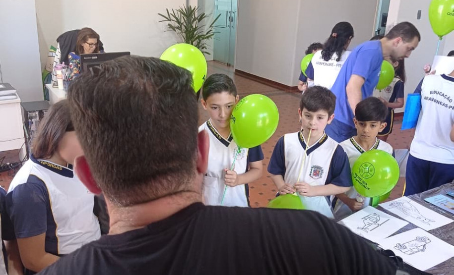 PCPR na Comunidade atende mais de 2,6 mil pessoas durante edições em Arapongas e Corbélia