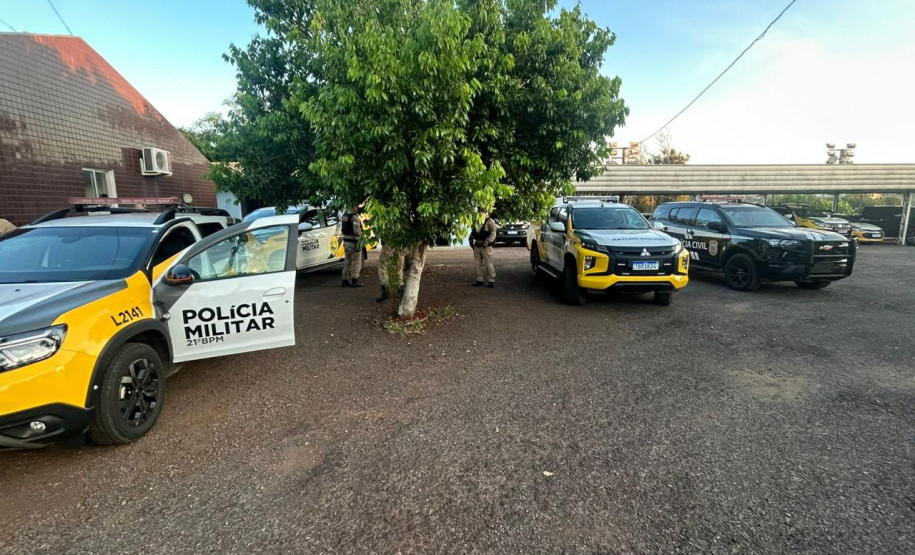 PCPR prende 56 pessoas durante megaoperação contra organização criminosa no Paraná