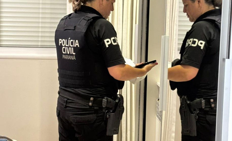 PCPR cumpre buscas em operação contra corrupção em Tamarana