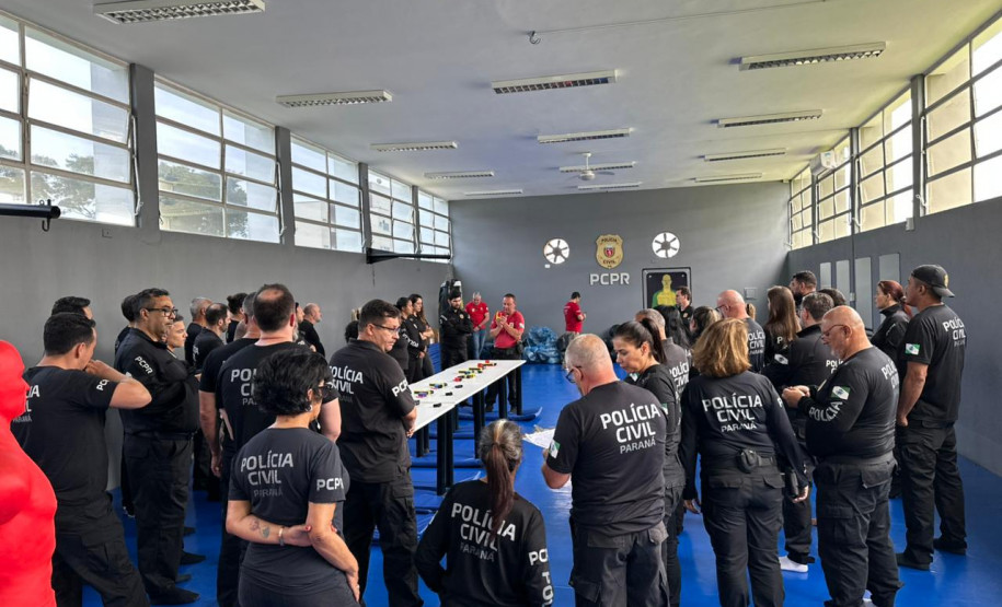 PCPR prepara servidores para uso de armas não letais durante o Verão Maior Paraná