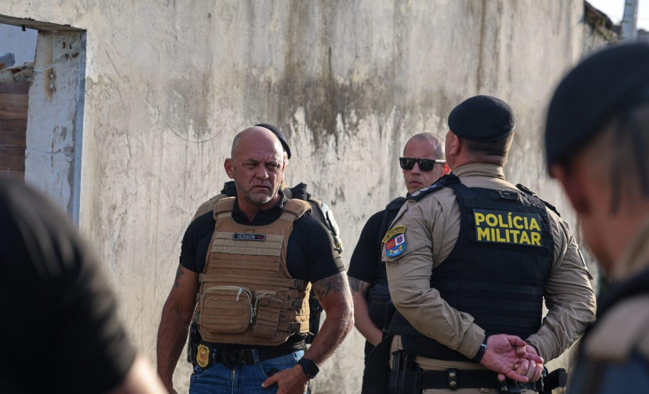 Polícias do Paraná desencadeiam operação no Litoral e prendem 40 pessoas