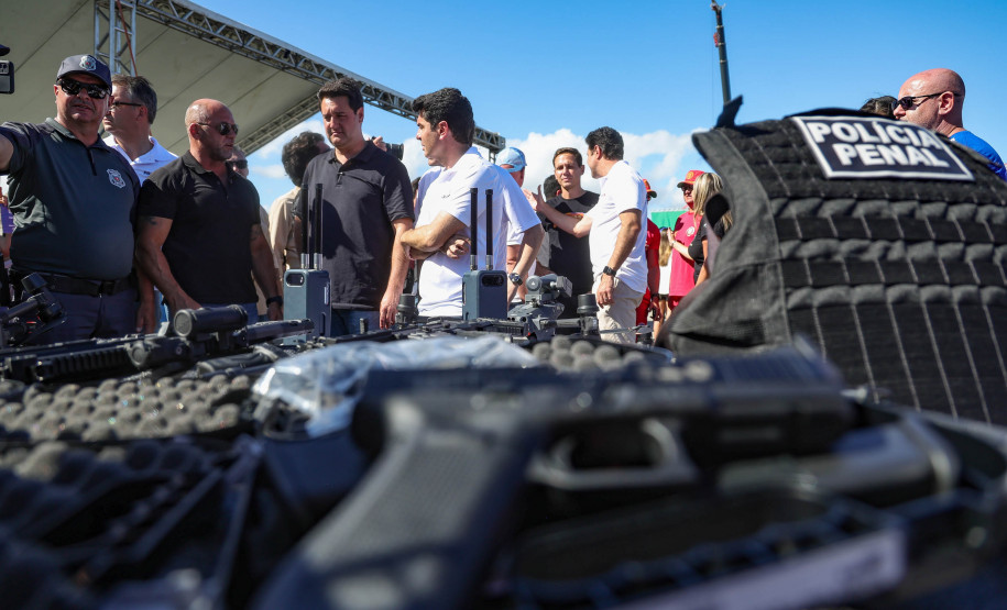 Com efetivo recorde e novos equipamentos, forças de segurança começam atuação no Verão Maior