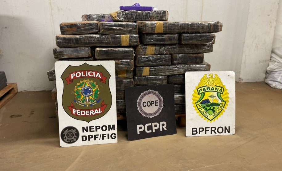 PCPR, PMPR e PF prendem três pessoas e apreendem quase 4 toneladas de maconha em Santa Helena