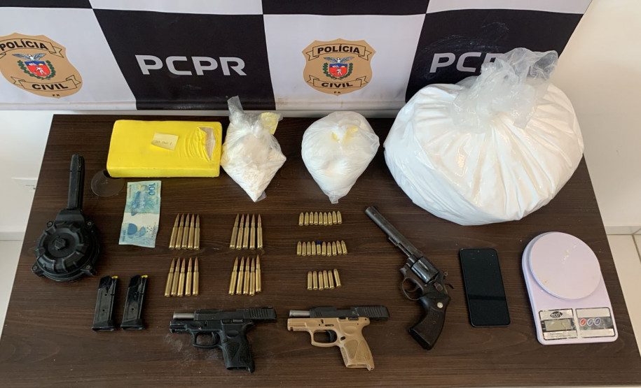 PCPR prende suspeito por homicídio e apreende drogas, armas e munição de fuzil na RMC