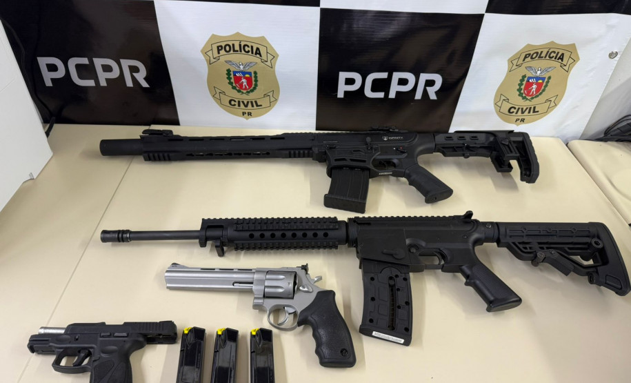 PCPR apreende fuzil com suspeito por crimes praticados contra a mulher em Castro