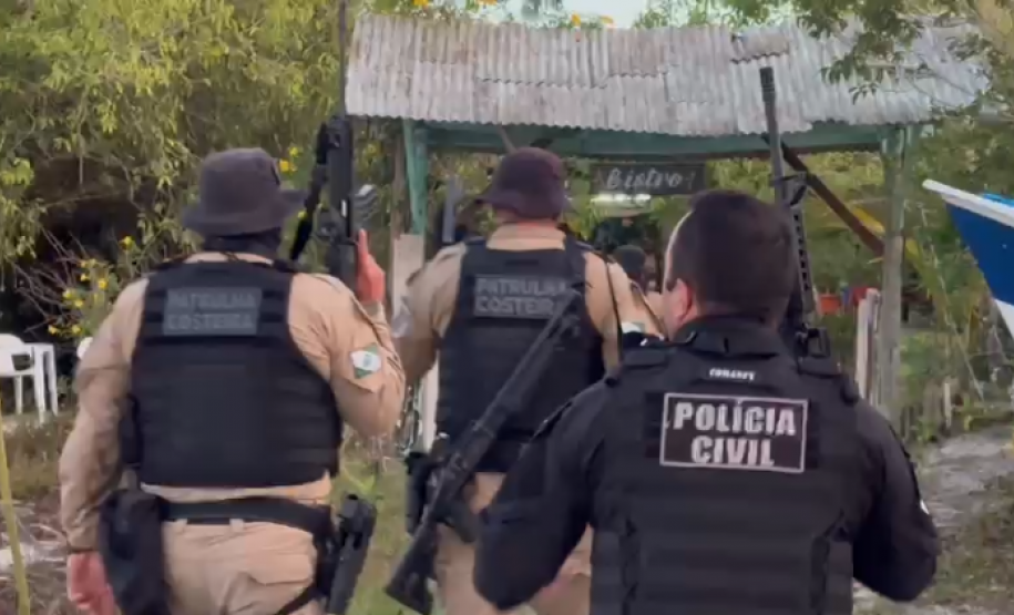 PCPR e PMPR prendem casal e apreendem cerca de meio quilo de maconha durante operação na Ilha Superagui