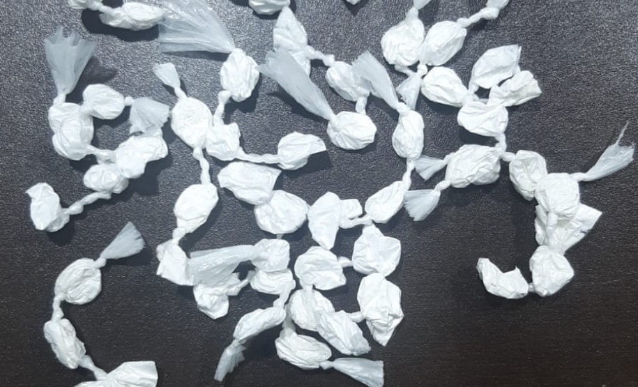 PCPR prende casal em flagrante por tráfico de drogas em Sertanópolis