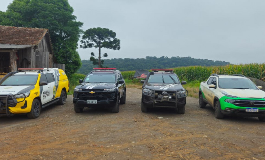 PCPR e PMPR prendem homem por posse ilegal de arma de fogo e contrabando em São Mateus do Sul