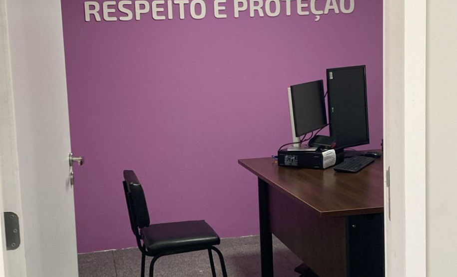 PCPR reforma sala da mulher em delegacia de Quatro Barras