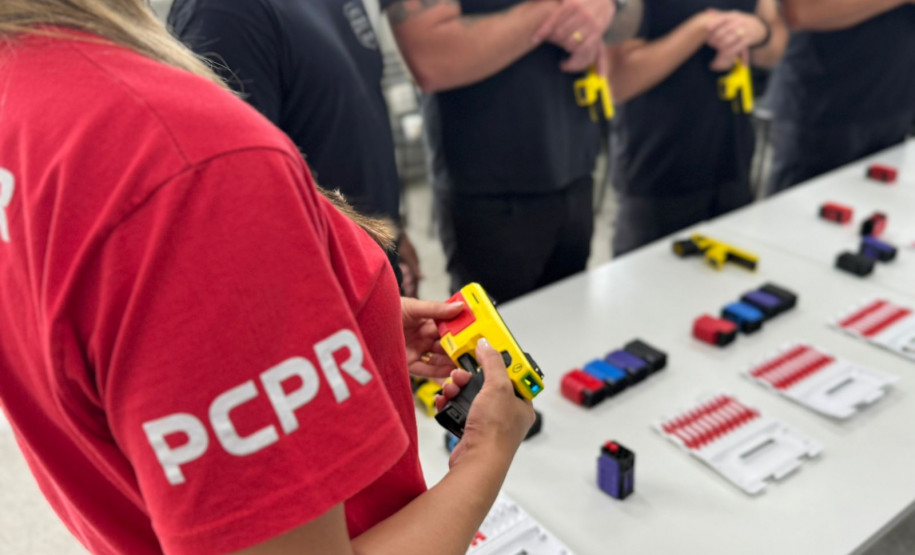 PCPR capacita primeira turma de instrutores para docência no uso de tasers