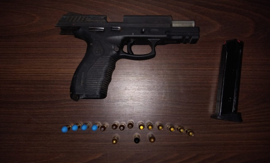 PCPR prende homem por posse irregular de arma e outros crimes em Araucária