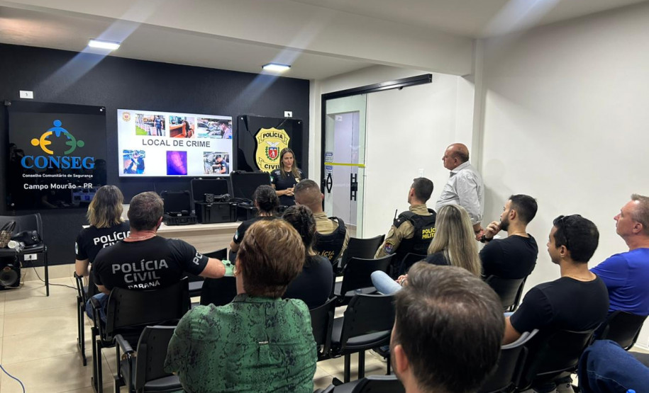 PCPR atualiza policiais sobre técnicas modernas em perícias papiloscópicas em Campo Mourão