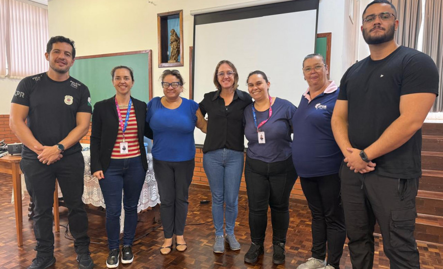 PCPR ministra palestra sobre bullying e cyberbullying em instituto de Ponta Grossa