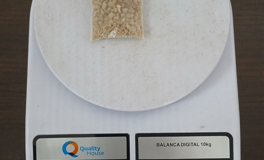 PCPR prende homem em flagrante por tráfico de drogas em Curitiba