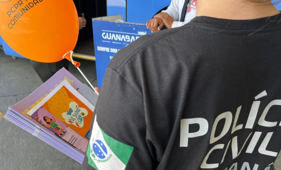 PCPR participa de ação de conscientização proteção de crianças e adolescentes em Curitiba
