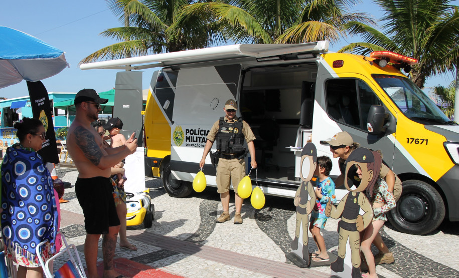 PCPR e PMPR reforçam atendimento no Litoral com módulos móveis durante o Verão Maior Paraná