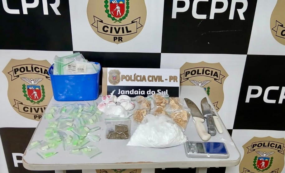 PCPR localiza esconderijo e apreende diversas porções de drogas em Jandaia do Sul