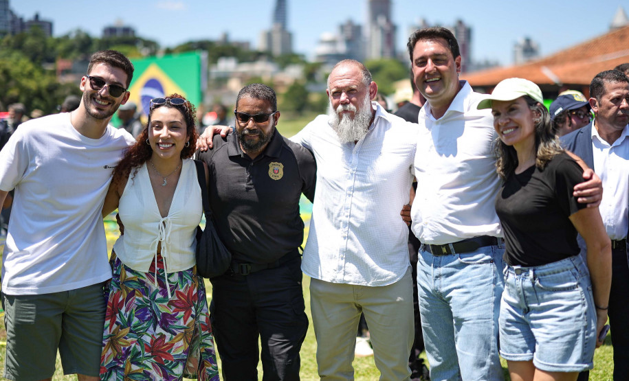 Governador Ratinho Junior anuncia novo concurso da Polícia Civil para este ano