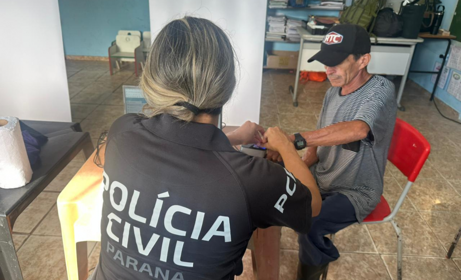 PCPR e Programa Mulher Segura promovem ação com moradores de Guaraqueçaba