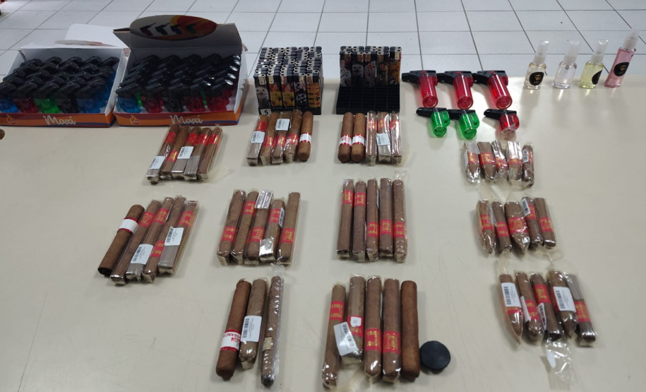 PCPR e forças de segurança deflagram operação de fiscalização no bairro Alto Boqueirão em Curitiba